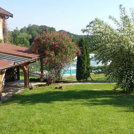 Apartament Domaine De La Louviere